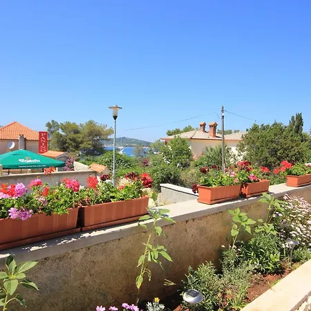 By The Sea Ilovik, Losinj - 8069 Apartman