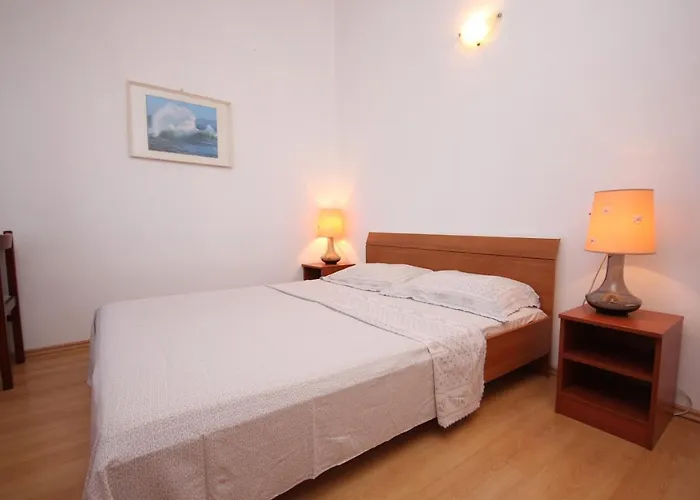 Lägenhet By The Sea Ilovik, Losinj - 8069